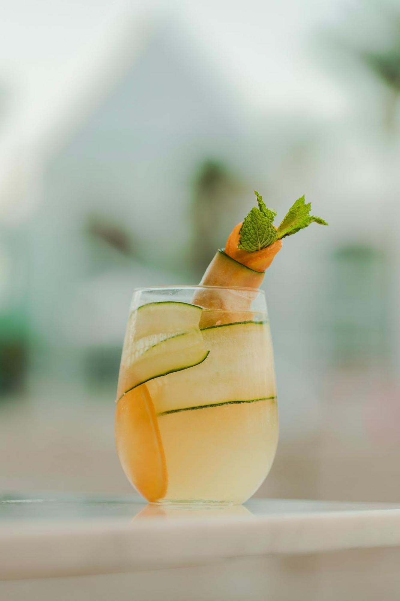 The Mill Resort And Suites Палм Бийч Екстериор снимка